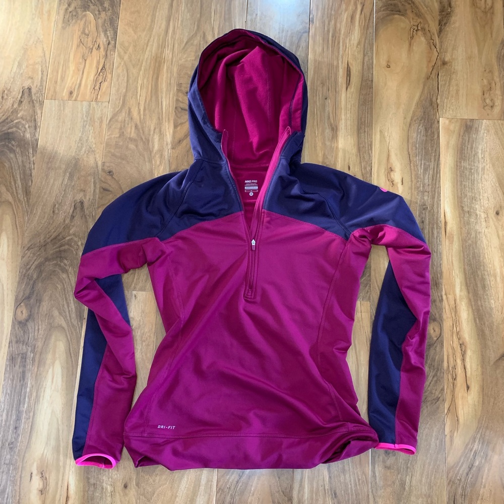 💥SOLD💥Nike Quarter Zip Pullover